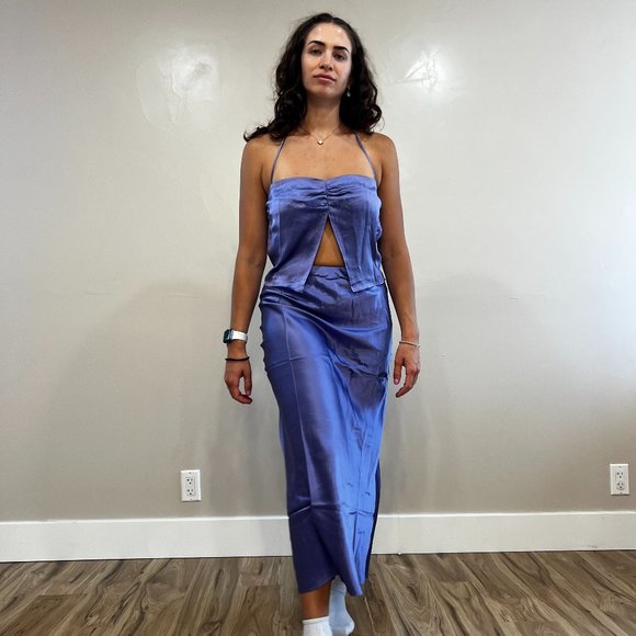 Reformation Beba 🕸Silk🕸 Two Piece | Jacaranda 🎉SALE🎀 NEW - Picture 2 of 15